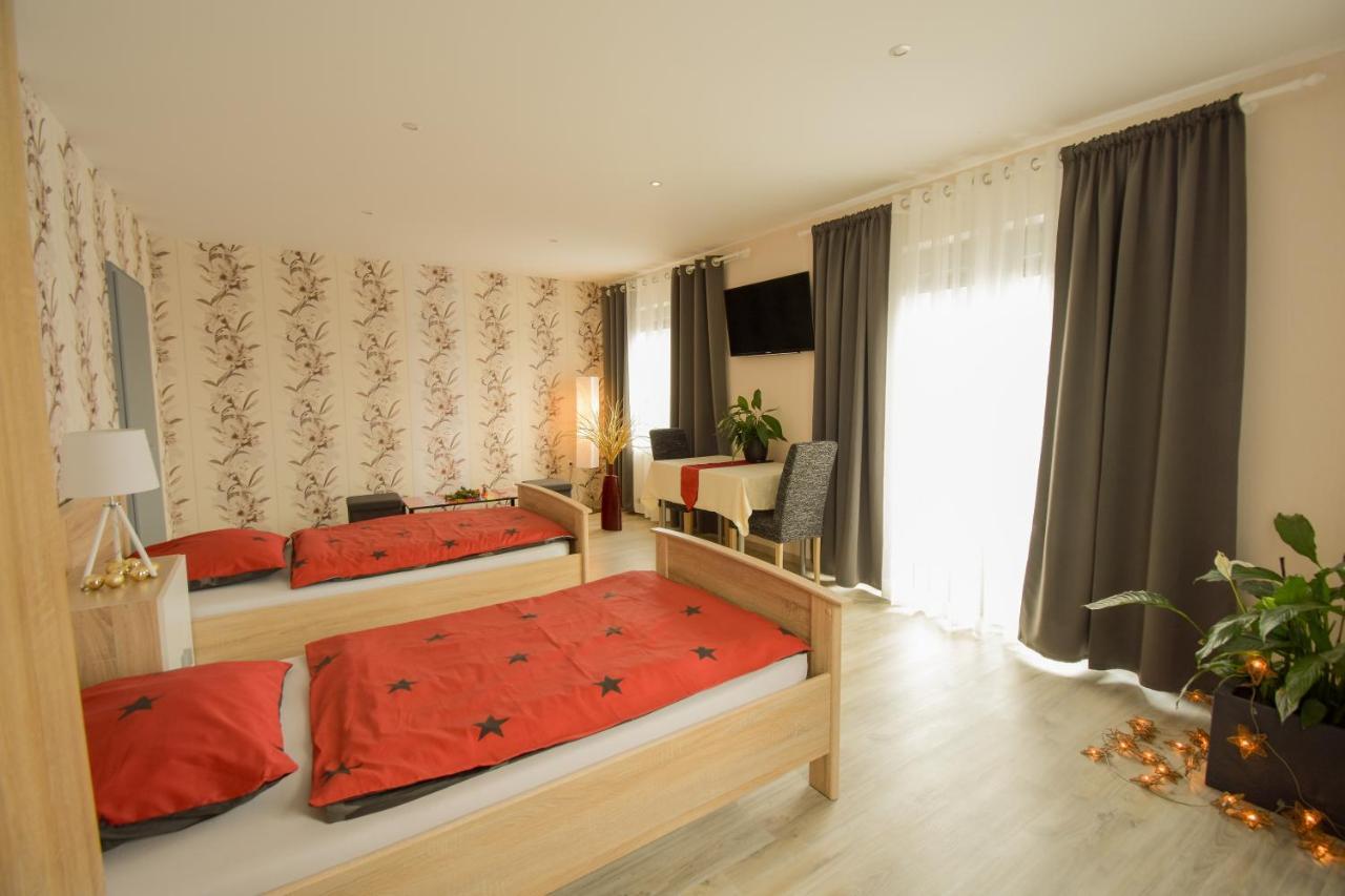 Mainzimmer - Business Apartments Hasloch  Kültér fotó